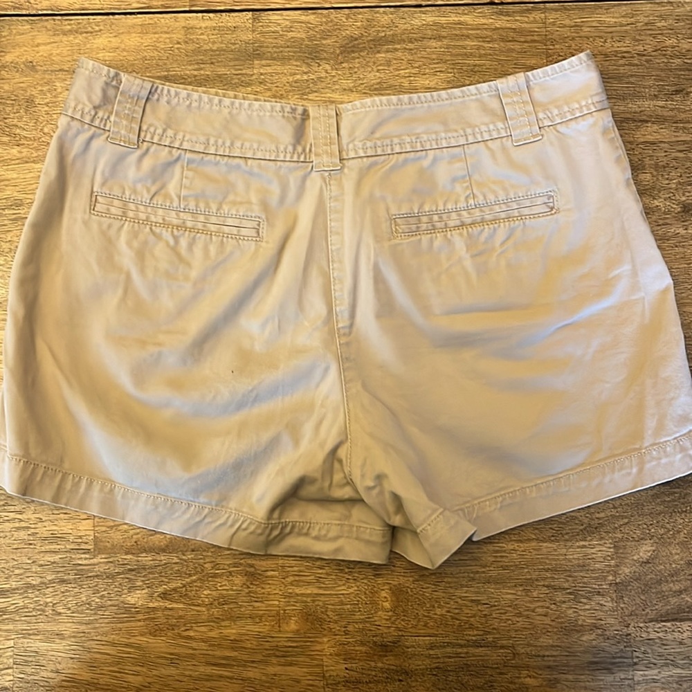 NY & Co Shorts 🤎 - Picture 2 of 14